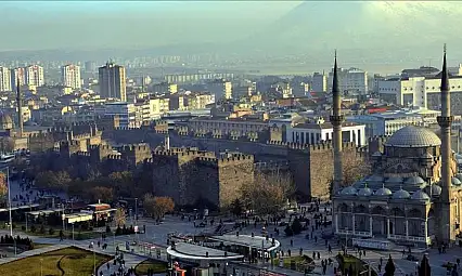 Artan araba maliyetleri sonrası Kayserililerin tercihi belli oldu!