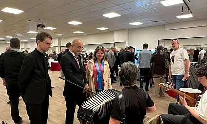 Aşkın Genç'ten Kayseri'de gelecek nesillere yönelik mesaj!