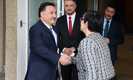 Avusturya'nın Ankara Büyükelçisi Vali Çiçek ile bir arada!
