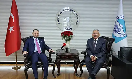 Başkan Büyükkılıç'a önemli ziyaret: Adalet Bakanı'ndan Kayseri'ye övgüler!