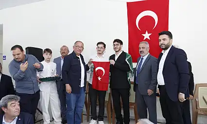 Başkan Büyükkılıç'tan Sinan Burhan'ın oğluna asker uğurlaması