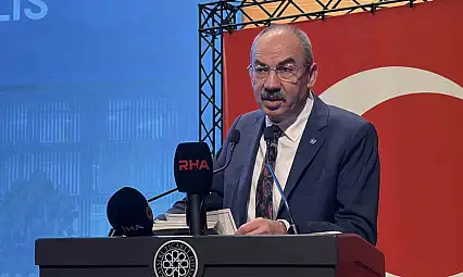 Gülsoy'dan uyarı: Dünya yeni bir dönüşüm sürecinde