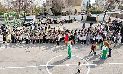 Başkan Palancıoğlu'ndan çocuklara sürpriz