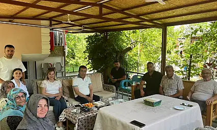 Başkan şehit Cennet Yiğit'in ailesini ziyaret etti