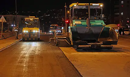 Başkan Yalçın'dan çalışanlara jest