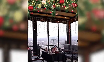 Başkan yılbaşında herkesi oraya davet etti