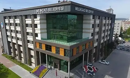 Belediye filosunu güçlendiriyor