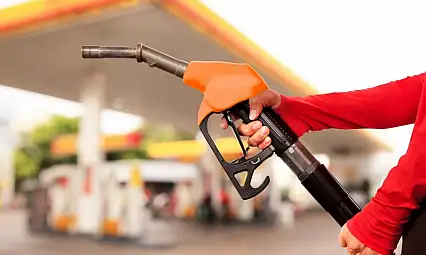 Benzine indirim geliyor!