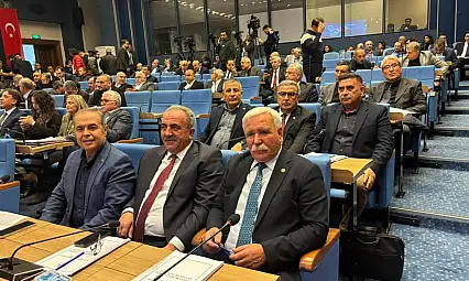 Büyükşehir Belediye Meclisi'nde CHP CHP'ye karşı