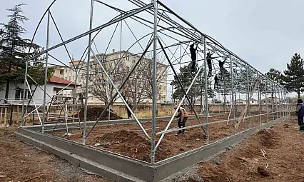 Kayseri'de geleceğin çiftçileri ata tohumuna hayat veriyor!
