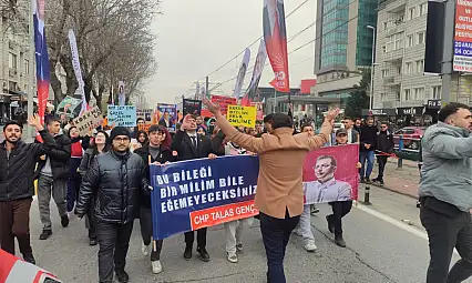 CHP'li gençler Kayseri'de yürüyüşe geçti!