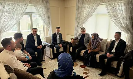 Çopuroğlu'ndan Anneler Günü'nde anlamlı ziyaret