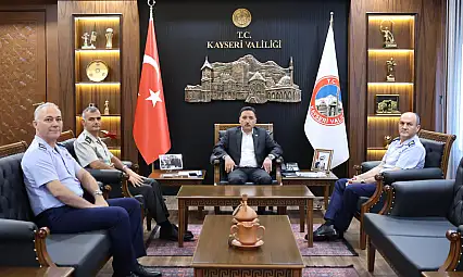 Cumhurbaşkanı kararı ile emekliye ayrılıyor! Kayseri Garnizon Komutanı'ndan veda