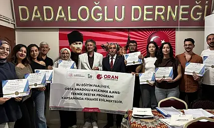 Dadaloğlu Derneği'nde yapay zeka dönemi! Kursiyerler belgelerini aldı