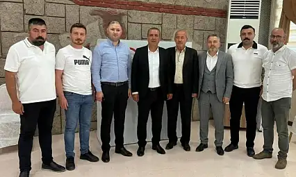 Develi Yeni Sanayi esnafı sandık başına gitti