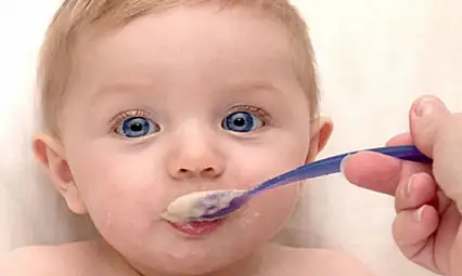 Ebeveynler dikkat: Ünlü bebek maması markasından flaş toplatma kararı!