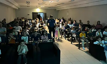 Emniyet 200 minik öğrenciyi misafir etti