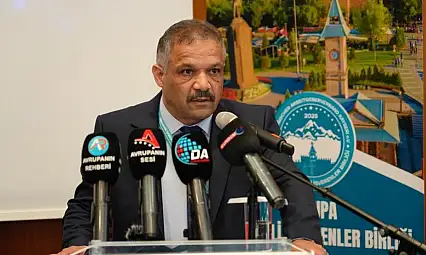 Enginyurt'un 'zirzop' sözüne Başkan Hızar'dan tepki