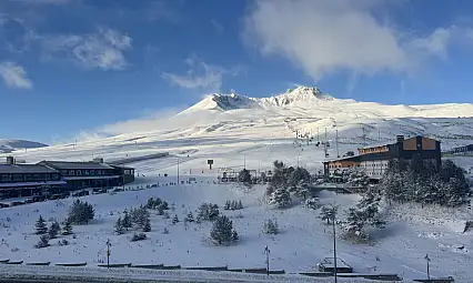Erciyes Kayak Merkezi boş kaldı! Bugün kayak yapılmayacak