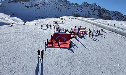 Erciyes'te 'beyaz hüzün'