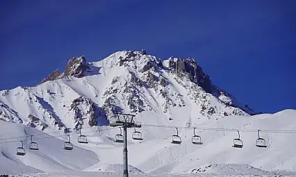 Erciyes'te haziran ayında görenleri şaşırtan manzara