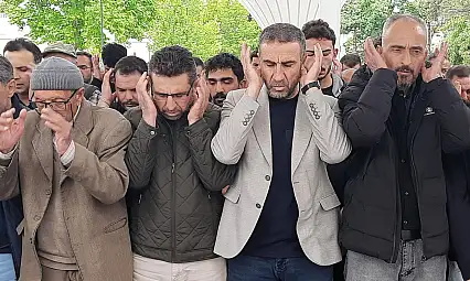 Saadet Partisi Kayseri'nin acı günü: Son yolculuğuna uğurlandı