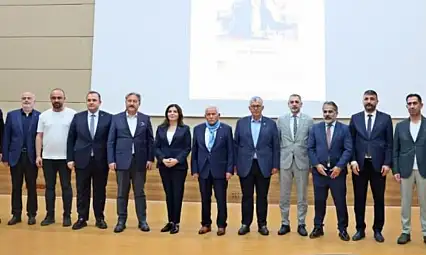 ERÜ'de medyanın dünü ve bugünü konuşuldu