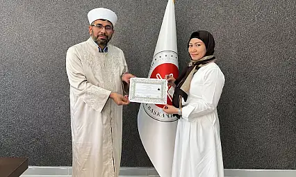 Filipinli Rowena Antone Kayseri'de Müslüman oldu!