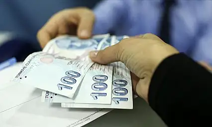 Günlerdir konuşuluyordu: Emekli zammı haberleri için açıklama geldi