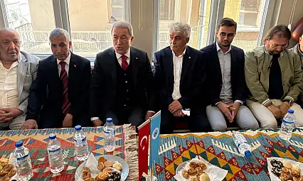 Hulusi Akar'dan Dadaloğlu Derneği'ne ziyaret
