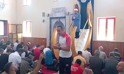 Hutbeyi kaptan çevirdi: Sivas'ta unutulmaz cuma namazı