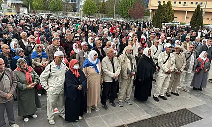 İlk kafile dualarla uğurlandı