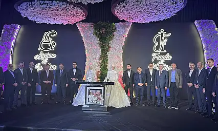 İsa Gün'ün iki oğlu birden aynı düğünle evlendi