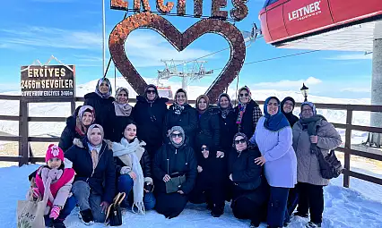 İşitme engelli bireyler zirvede buluştu