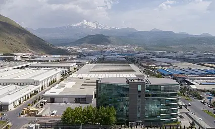 İstikbal, yeni sezon koleksiyonuyla İstanbul'da göz kamaştıracak