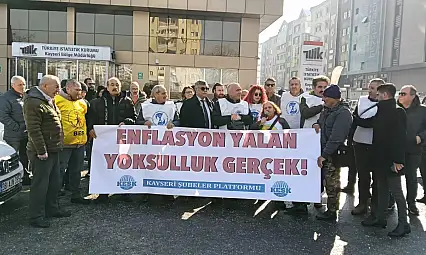 Kamu çalışanlarından TÜİK önünde zam tepkisi!
