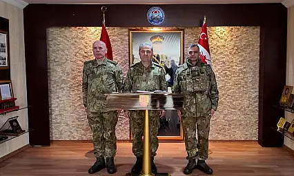 Kara Kuvvetleri Komutanı Kayseri'de