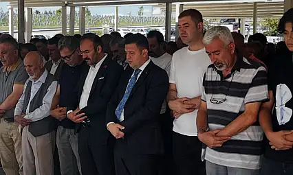 Kaymakam Karakaş'ın anneannesi son yolculuğuna uğurlandı