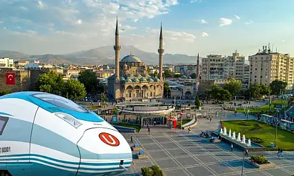 Kayseri bunu merak ediyor! Hızlı tren 2028'de mi 2031'de mi gelecek?