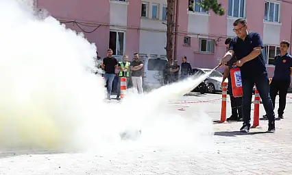 Kayseri Büyükşehir binası tahliye edildi!
