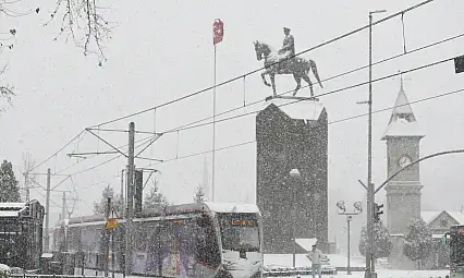 Kayseri'de 137 mahalleye ulaşım sağlanmıyor!