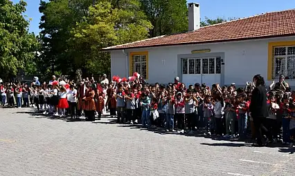 Kayseri'de 315 bin öğrenciye 9 gün mola