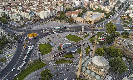 Kayseri'de alışılmadık görüntüler: Ne insan kaldı, ne araç!