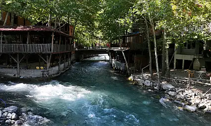 Kayseri'de ata topraklarını terk etmediler: Çareyi turizmde buldular