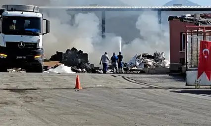 Kayseri'de atık tesisinde yangın