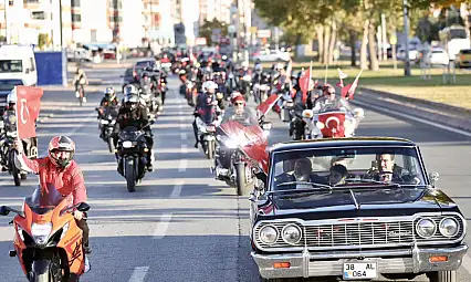 Kayseri'de 'Ay Yıldız Turu'