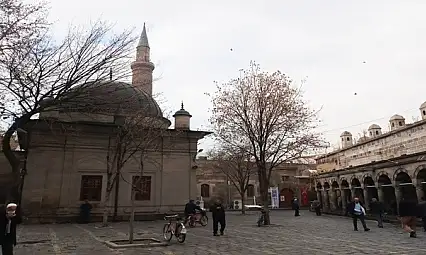 Kayseri'de bugün ezan vakitleri (13 Ekim Pazartesi)
