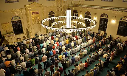 Kayseri'de bugün namaz vakitleri (26 Nisan Cumartesi)