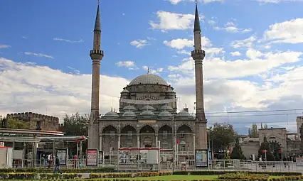 Kayseri'de bugün namaz vakitleri (01 Kasım Cumartesi)