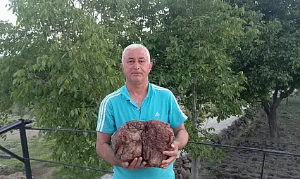 Kayseri'de bulundu! Yanan, kokan gizemli taşın ne olduğu merak ediliyor